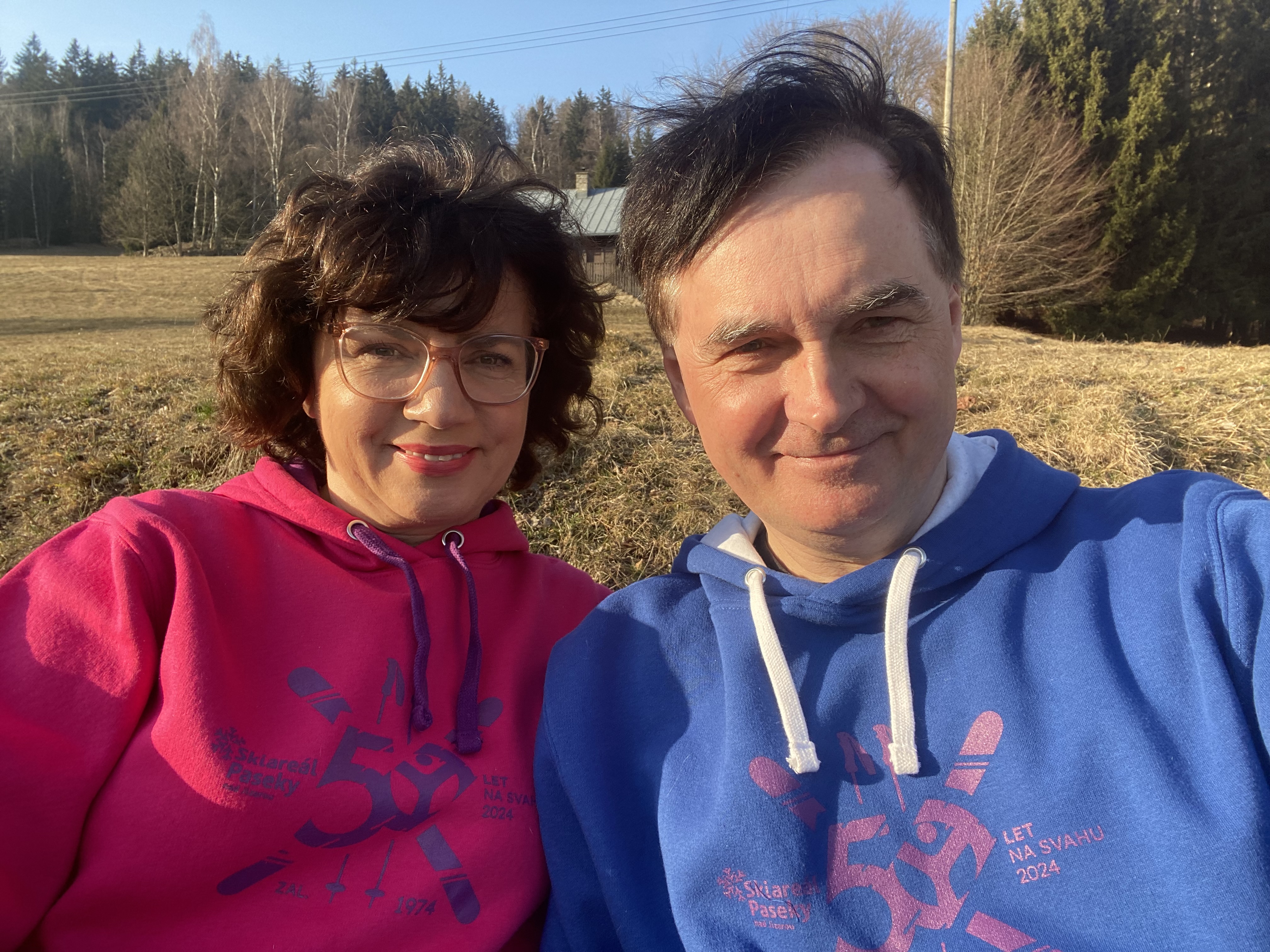 Justyna i Krzysztof Schmidt, właściciele  pensjonatu Mája